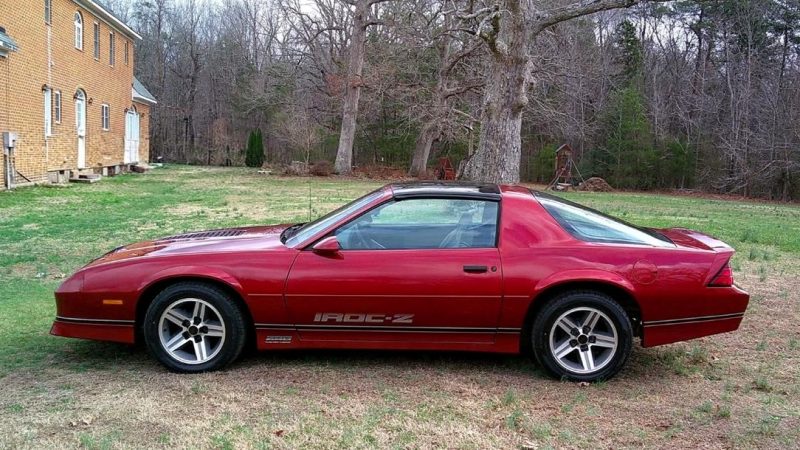1987 Chevrolet Camaro IROC-Z выставили на продажу