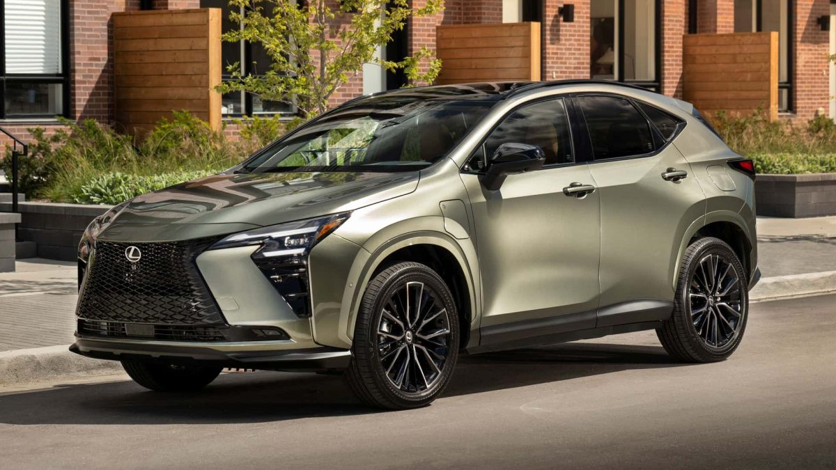 Lexus NX станет только гибридом в 2027 году
