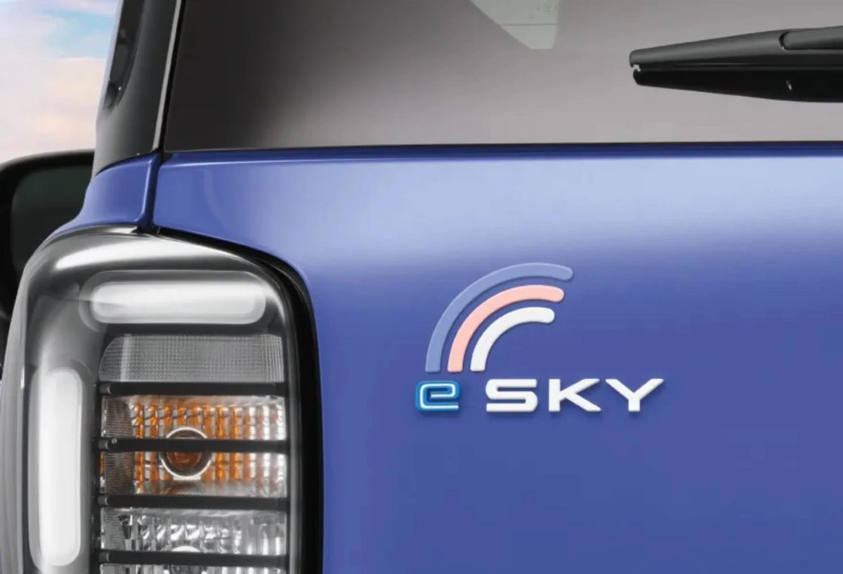 Suzuki eSky вышел в Японии как самый компактный электромобиль марки — фото 6