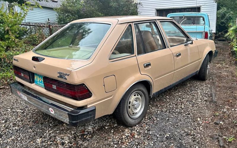 Эффектный пятидверный Ford: Mercury Lynx L 1984 года