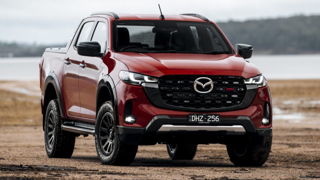 Текущая Mazda BT-50 основана на Isuzu D-Max — фото 2