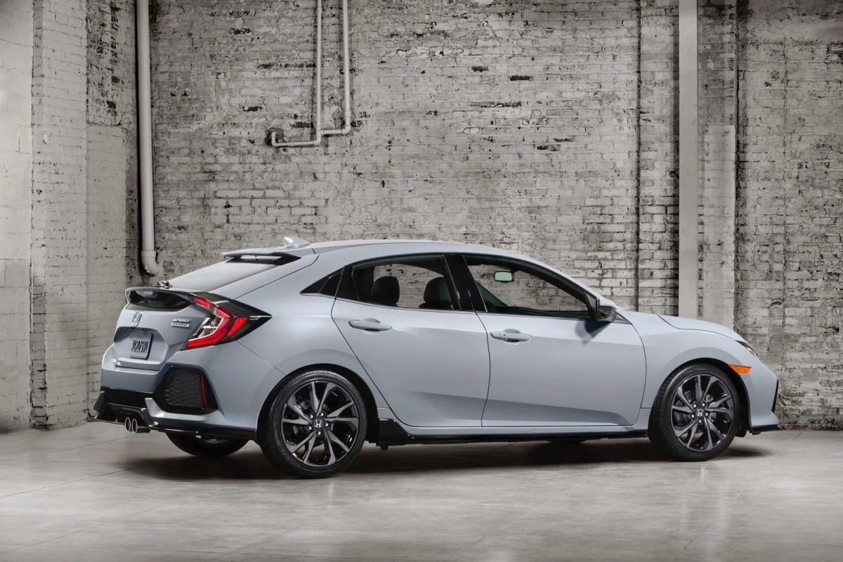 Иск утверждает, что ремень безопасности Honda Civic стал причиной гибели подростка в Нью-Джерси — фото 3