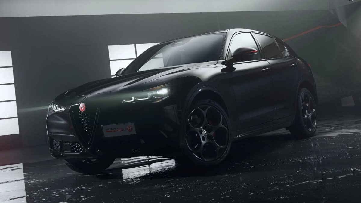 Вся линейка Alfa Romeo получила оформление в духе гоночной яхты — фото 9