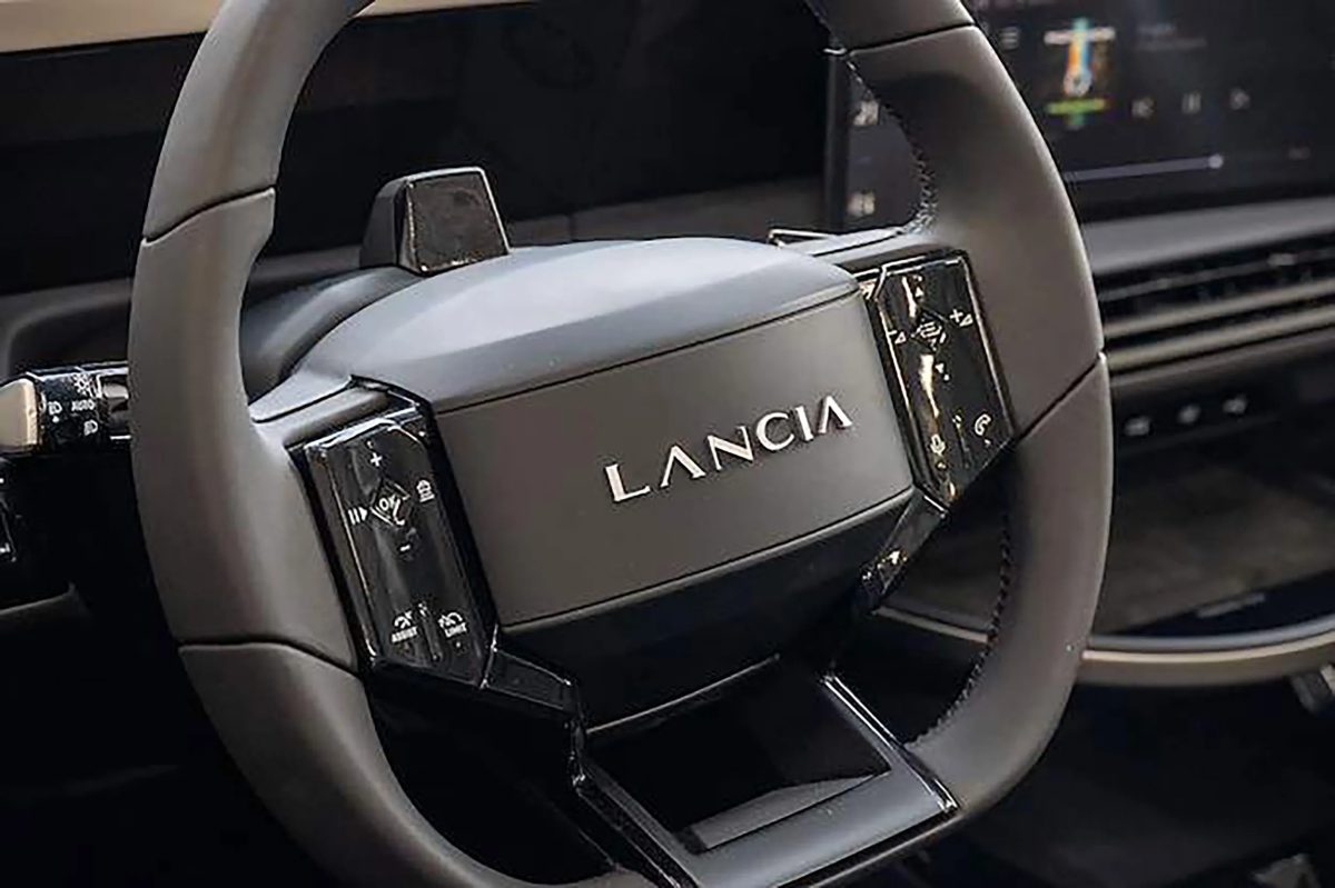 Lancia возвращает шильдик HF Integrale для флагманской Gamma — фото 9