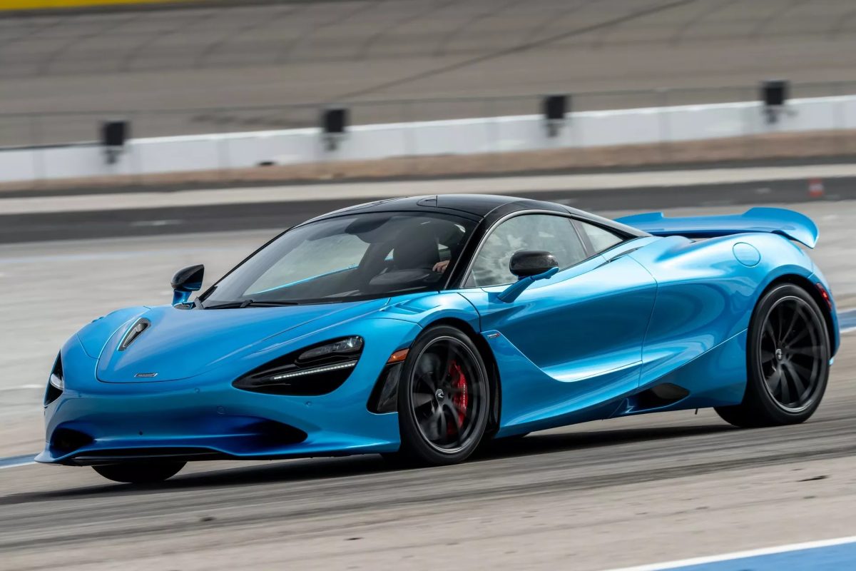 McLaren снимет 750S с производства в 2027 году