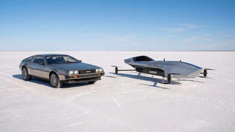 DeLorean участвует в конкурсе летающих автомобилей