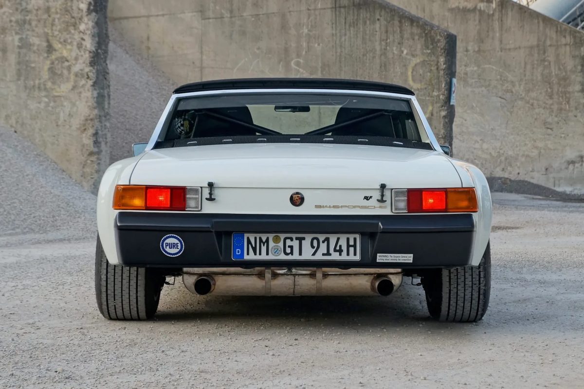 Один из величайших автомобильных дизайнеров современности владел Porsche 914. Это многое говорит об этой машине
