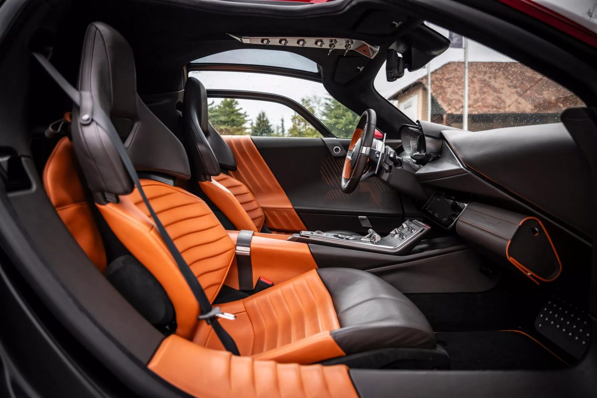Alfa Romeo 33 Stradale доступна только с автоматической коробкой с двумя сцеплениями, но следующий проект может получить