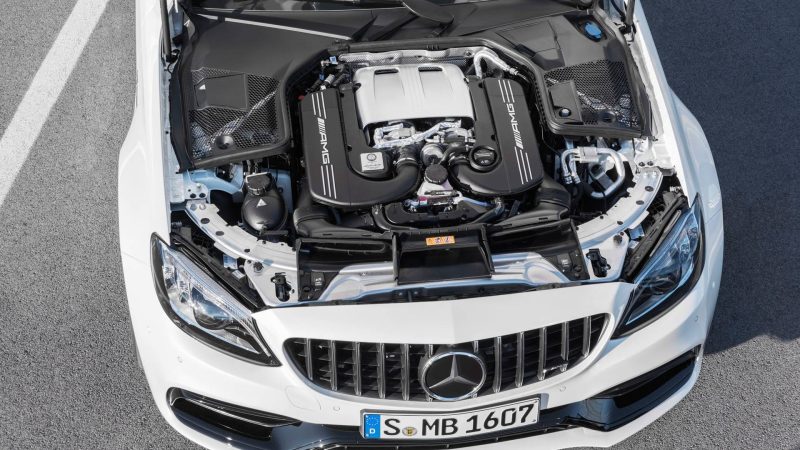 V8: признание ошибки и разворот к спросу