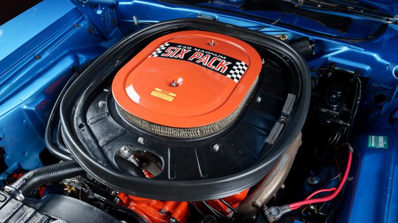 Последние Chrysler, которым достался 440 Big Block под капотом — фото 2