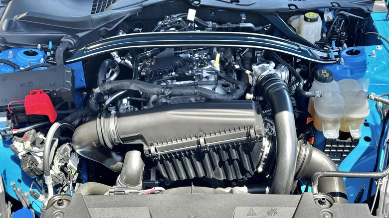 Ford Mustang EcoBoost Convertible — характерная редкость с особенностями, которые легко простить