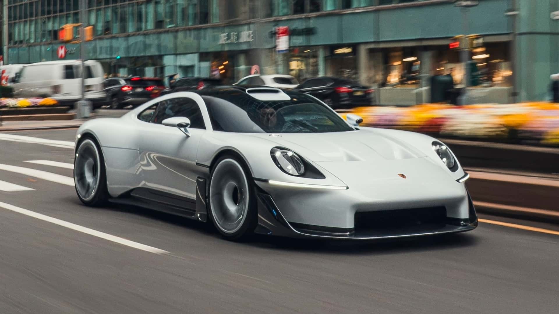 Фото: концепт Porsche Mission S захватывает Нью-Йорк
