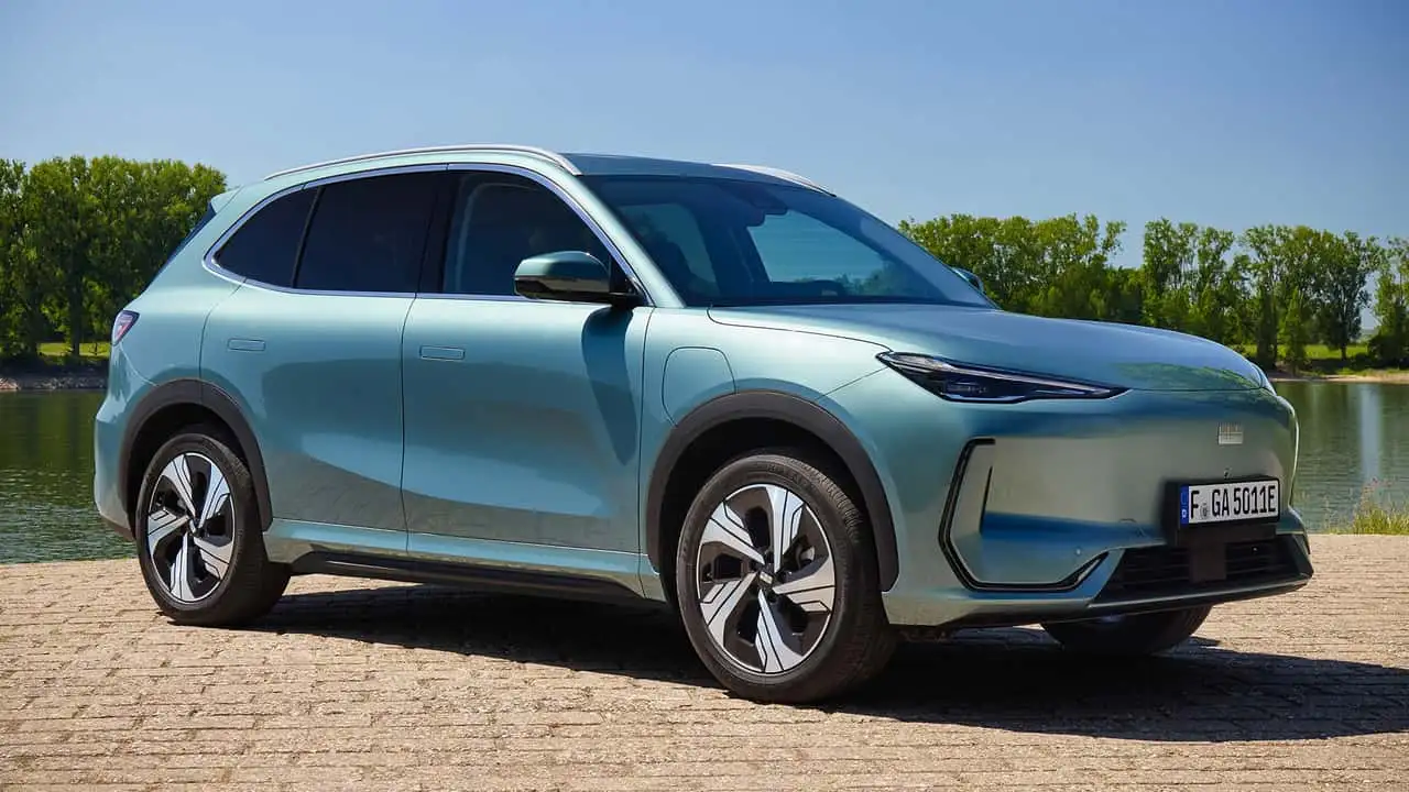 Geely официально выйдет на рынок Канады в 2027 году
