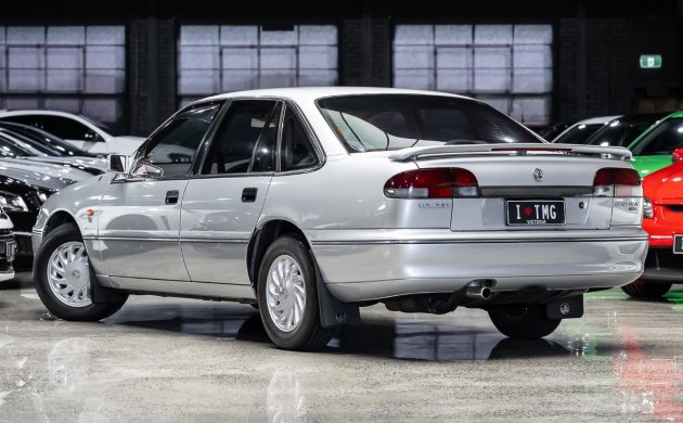Holden VS Commodore Berlina 1997 года сохранился почти без пробега