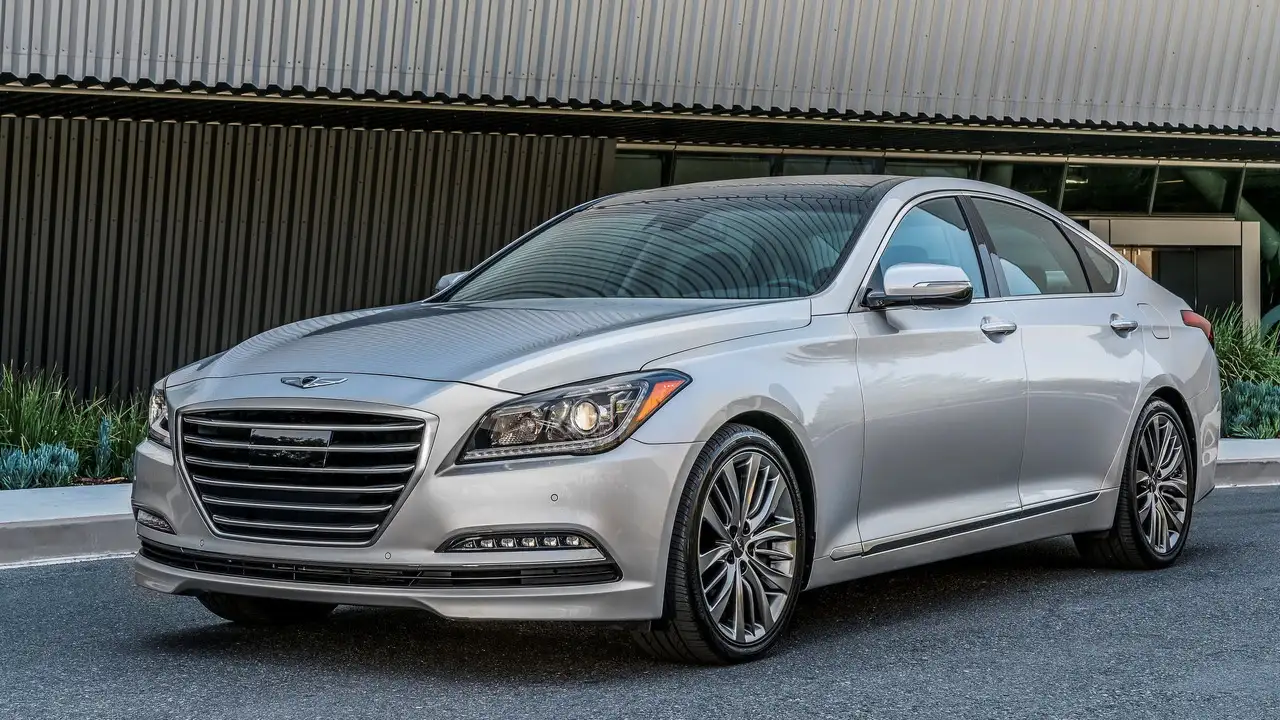 Hyundai отзывает Genesis и G80 из-за риска пожара