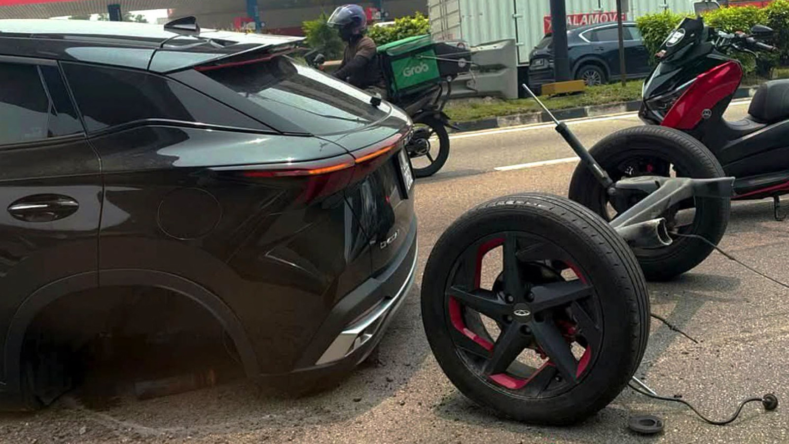 Малайзия приостановила продажи Chery Omoda 5 после инцидента с задней подвеской