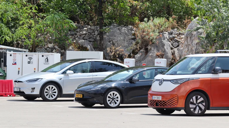 Nissan хочет сделать гибриды своей 'основной силовой установкой' в Северной Америке — фото 4