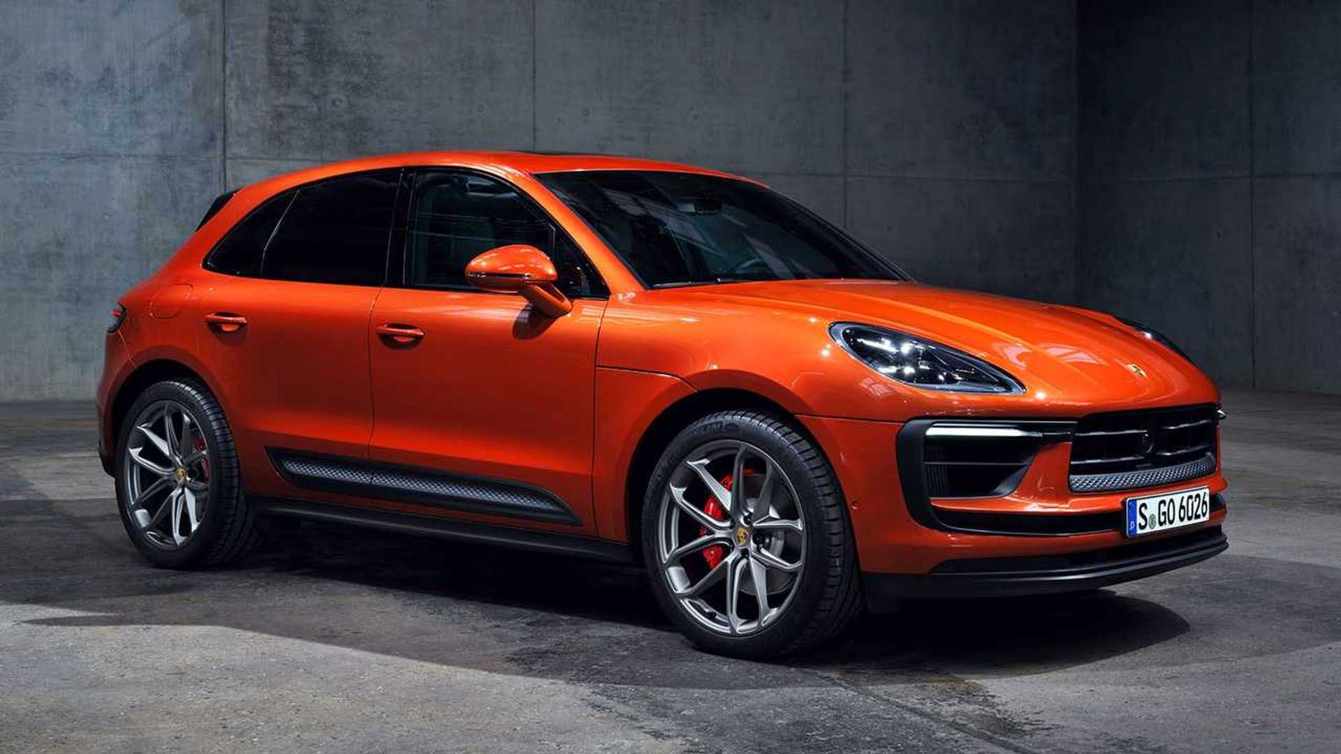 Porsche делает ставку на два направления сразу