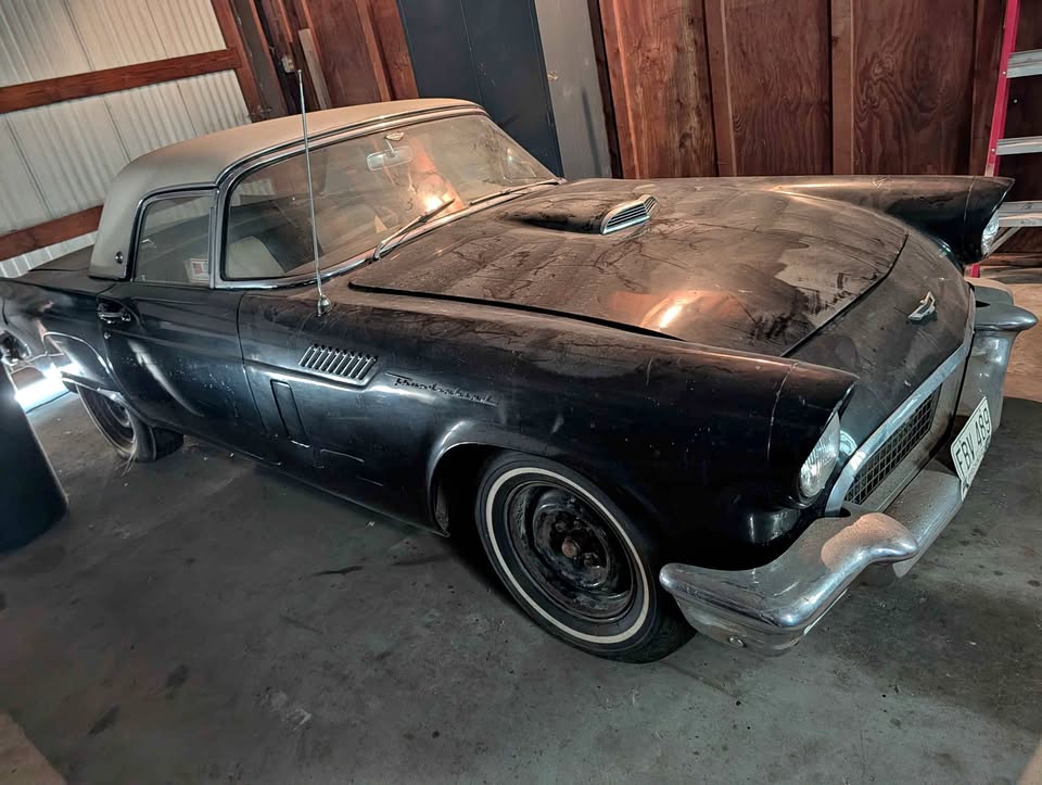 Пыльный Blackbird: проект Ford Thunderbird 1957 года