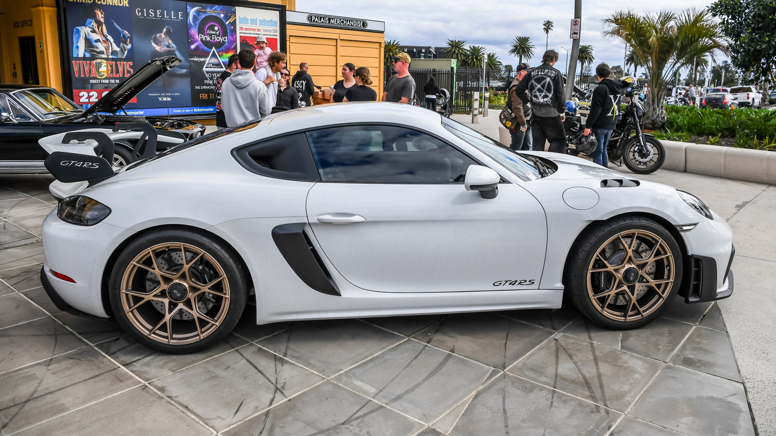 Сотни Porsche могут внезапно лишиться колес