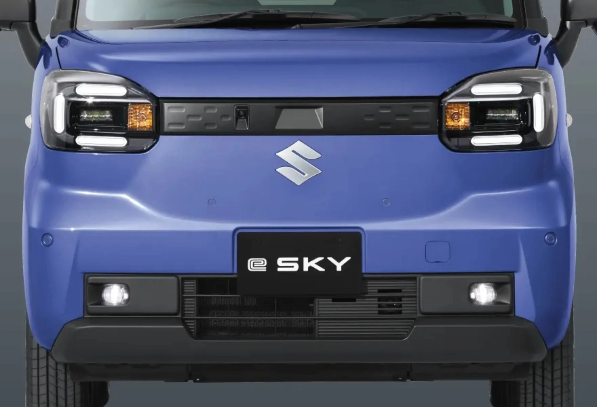 Suzuki eSky вышел в Японии как самый компактный электромобиль марки — фото 5