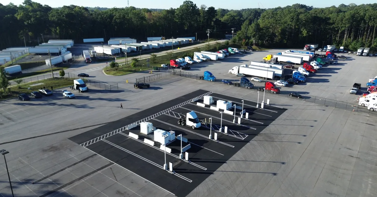 Tesla открыла 14 стоек Semi Megacharger между Атлантой и Саванной