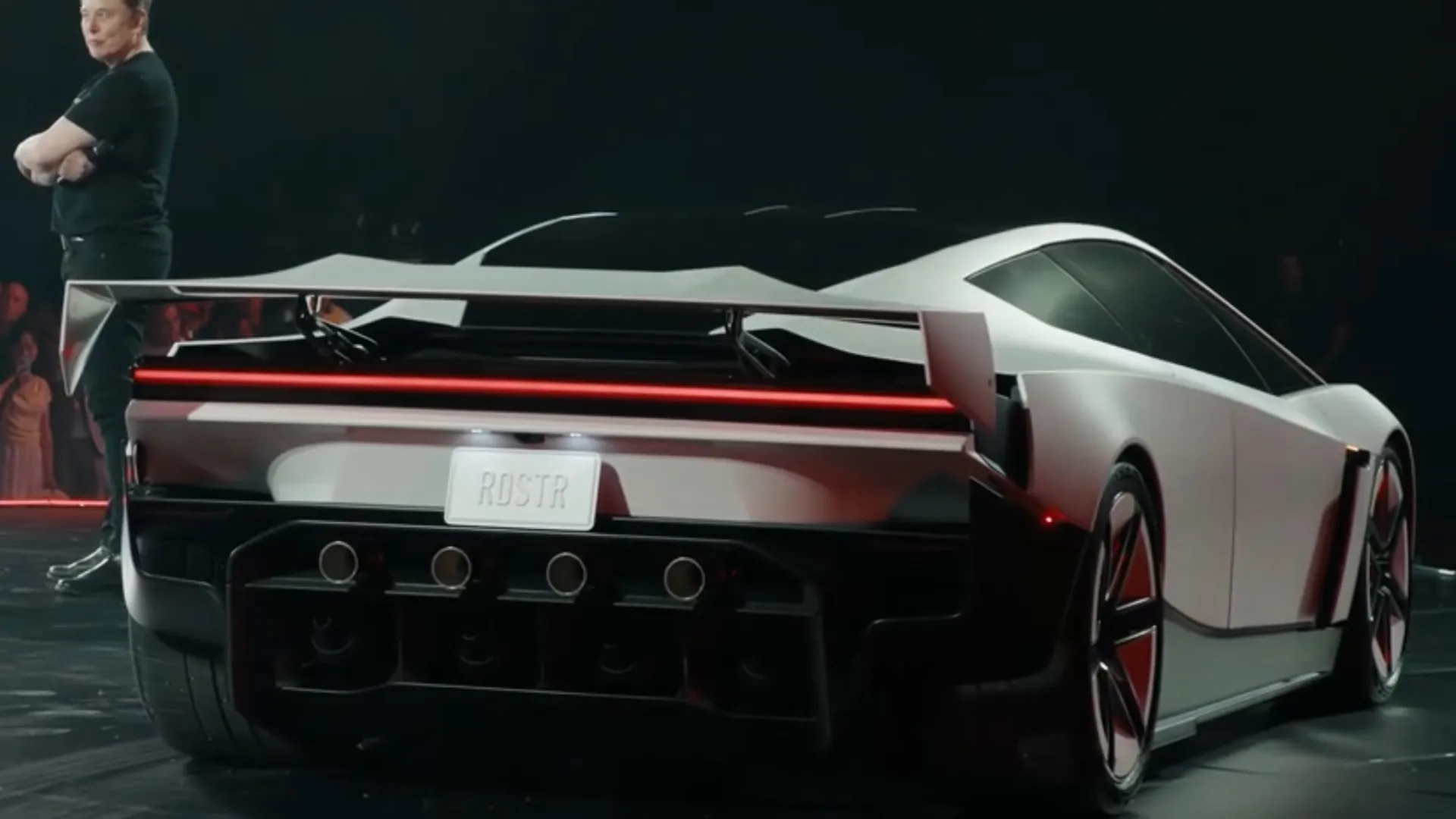 Tesla показала Roadster с разгоном до 60 миль/ч за 0,81 секунды