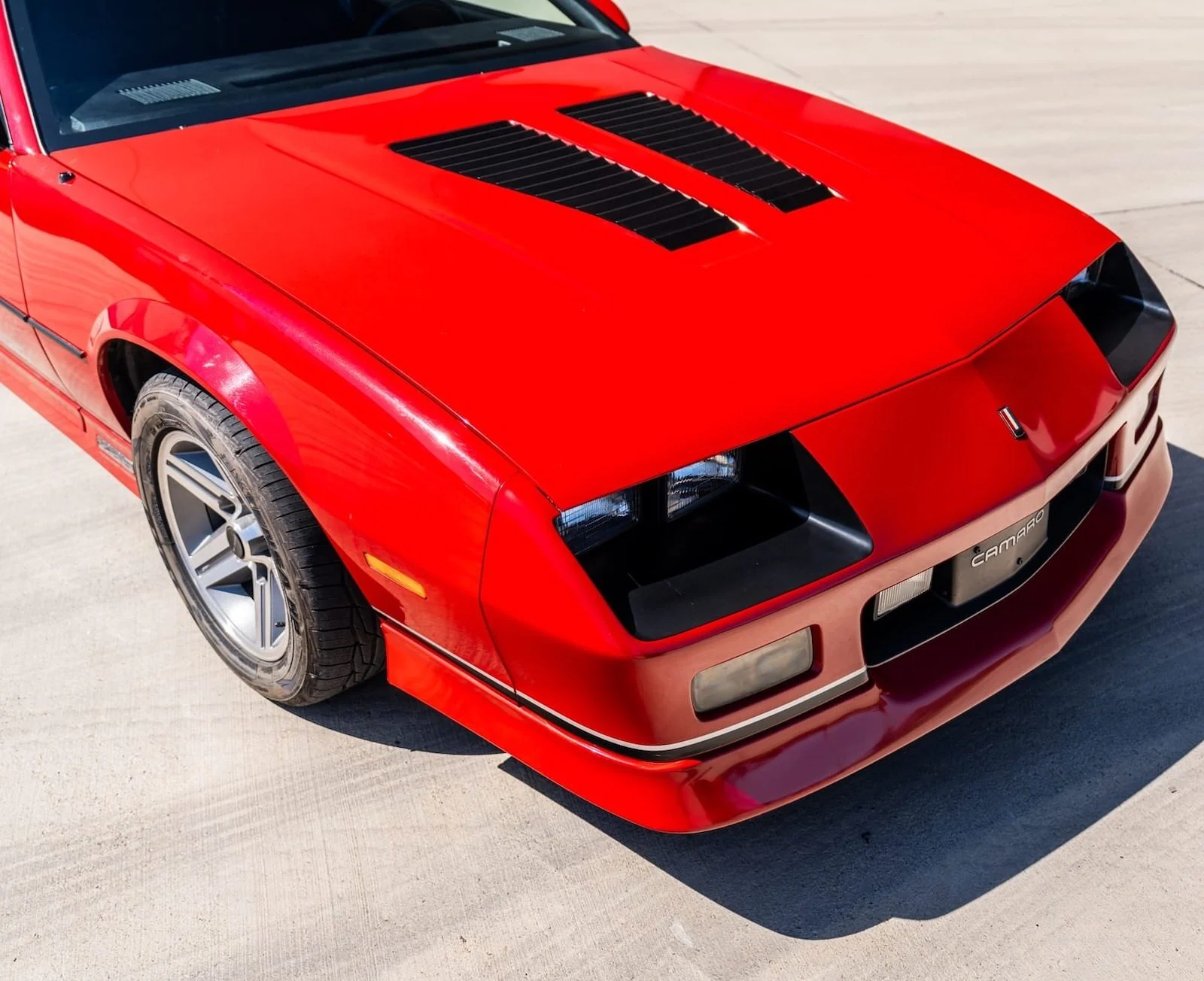 В продаже от Gas Monkey Garage: Chevrolet Camaro Z28 1985 года