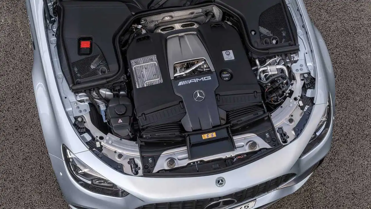 V8: признание ошибки и разворот к спросу
