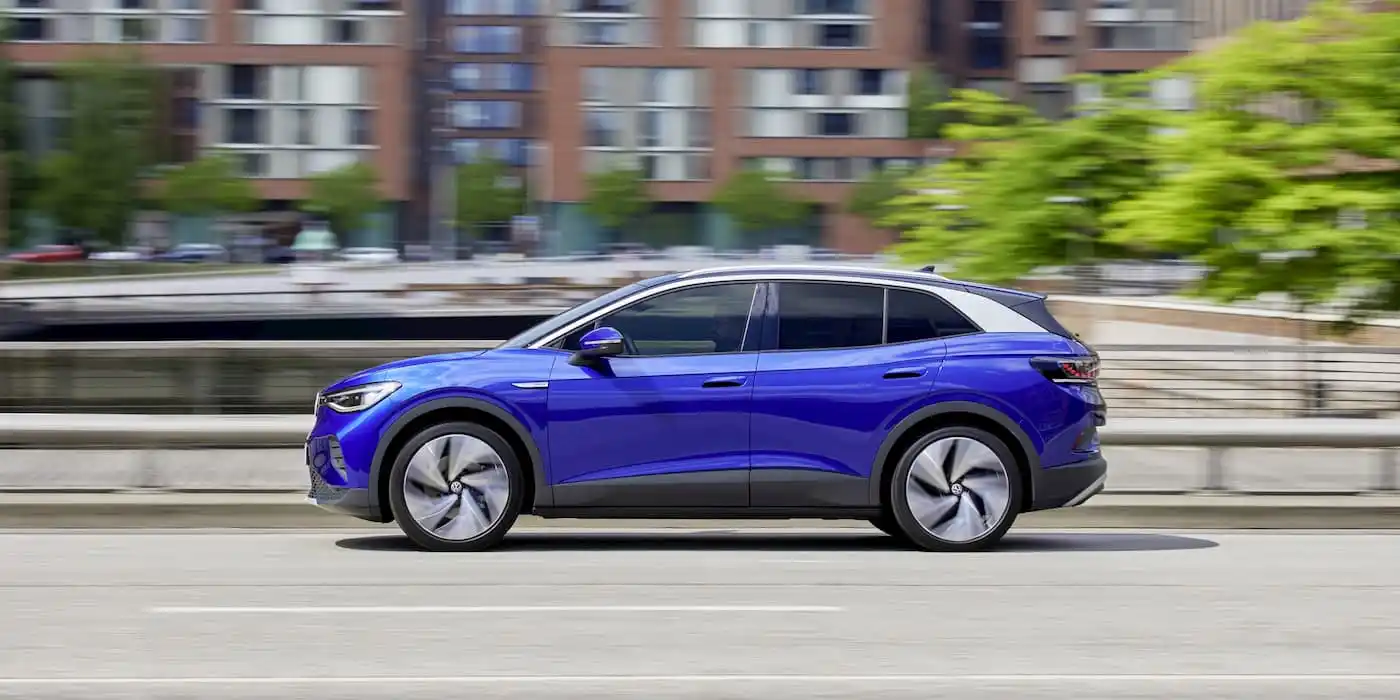Volkswagen распродает электромобили ID.4 со скидкой $12 500 — фото 2