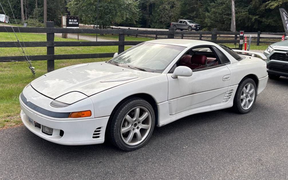 Высокотехнологичная спячка: Mitsubishi 3000GT VR-4 1991 года