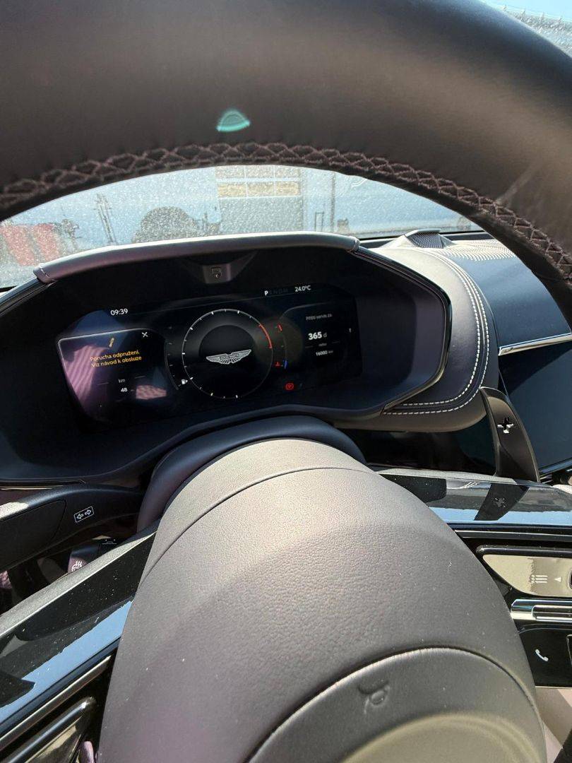 Из чего складывается цена Aston Martin DBX 707 под ключ
