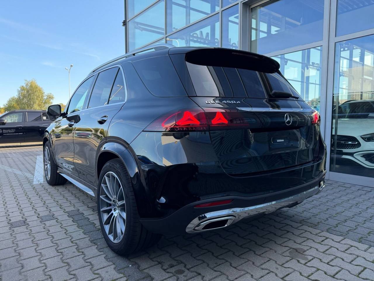 Mercedes-Benz GLE 450d 4MATIC — кроссовер