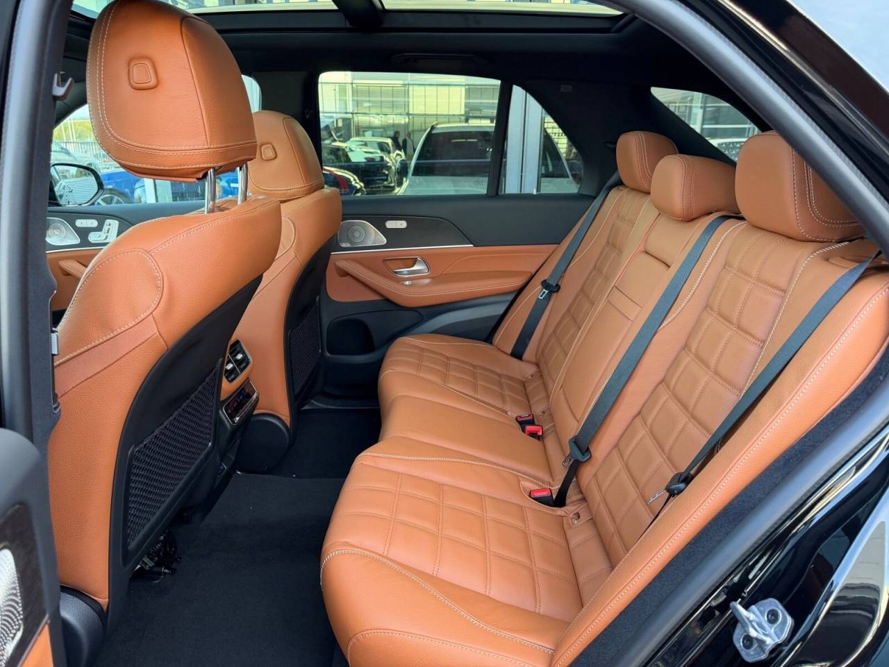 Комплектация Mercedes-Benz GLE 450d 4MATIC 2026