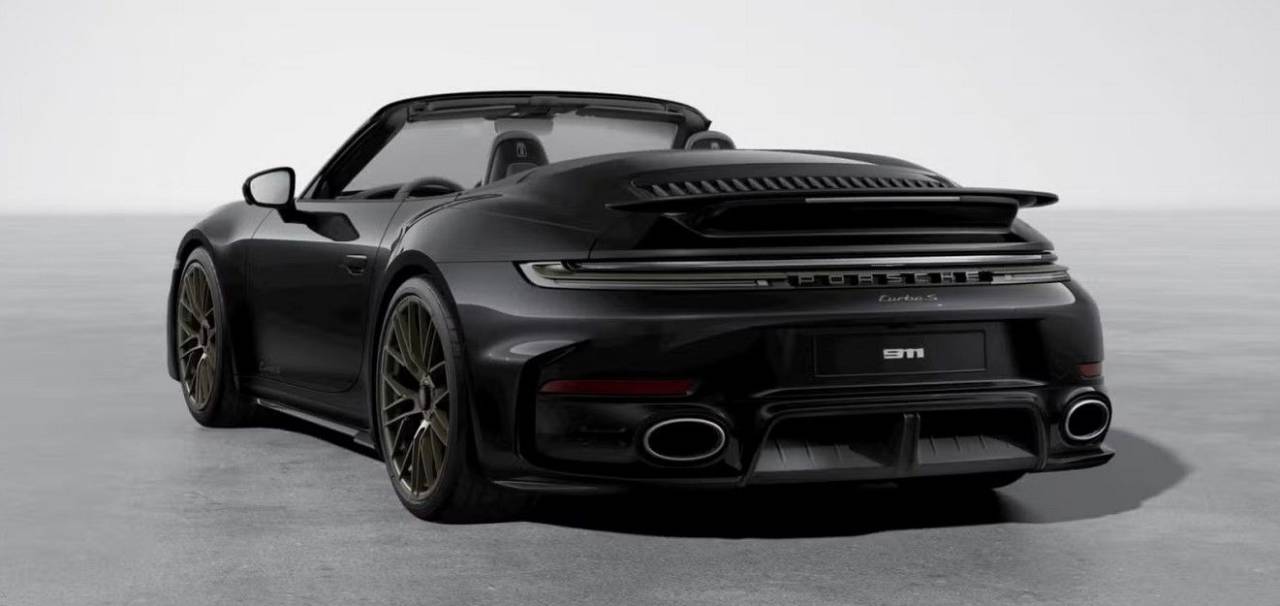 Двигатель и привод Porsche 911 Turbo S Cabriolet